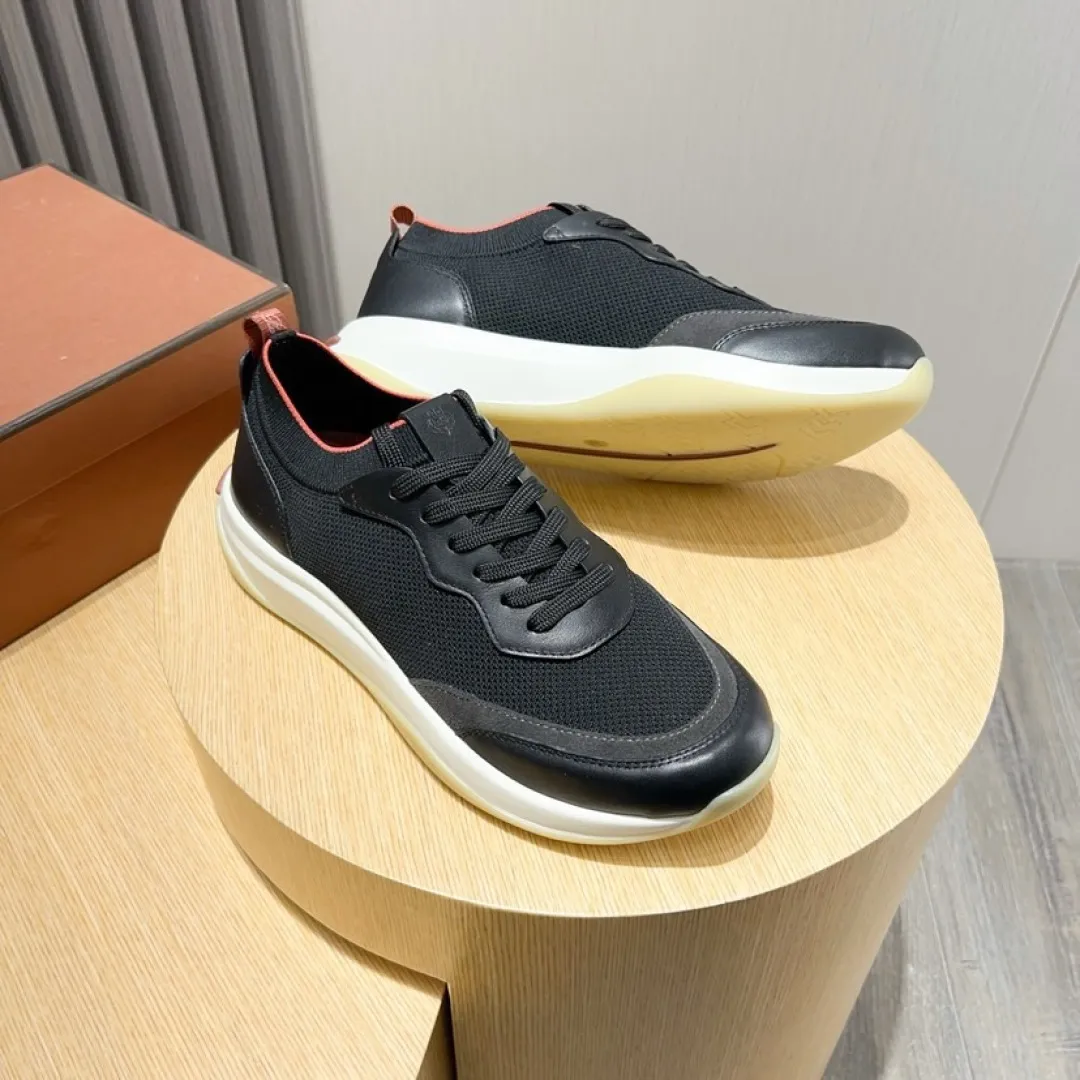 Men's men's shoes 💰P420💰[loro piana] The new moccasin shoes are popular all over the world, and the official website is selling like hotcakes. The upper is made of original fly weave with first-layer cowhide and original rubber soles. It is a classic. The complex craftsmanship and meticulous structure make the shoes light and soft, allowing you to walk comfortably and freely. Perfect for summer wear. Yardage: 38-45. (45 is custom-made and cannot be returned or exchanged)